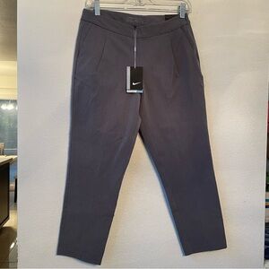 NWT! Nike golf slim fit trousers pants in gray size 4
